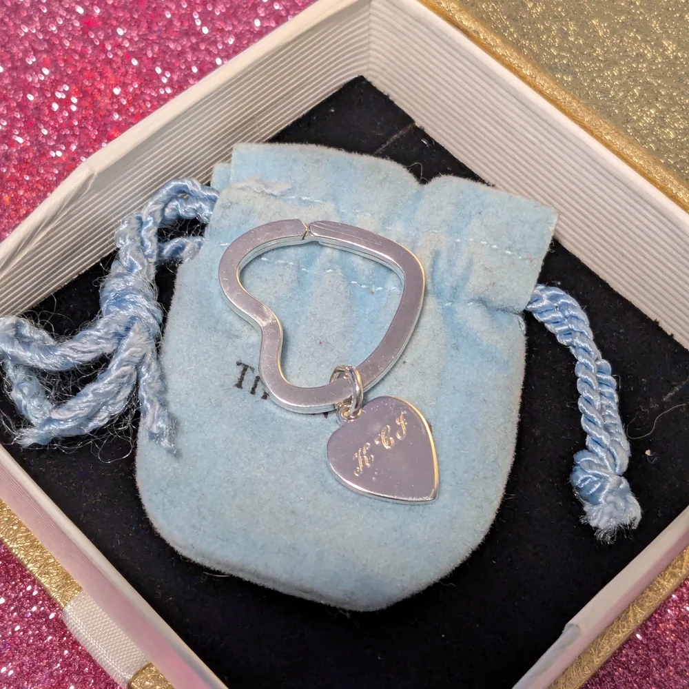 Tiffany & Co. Silver Heart Keychain - Picture 4 of 7